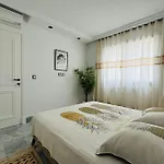 Superbe Appartement Avec Piscine